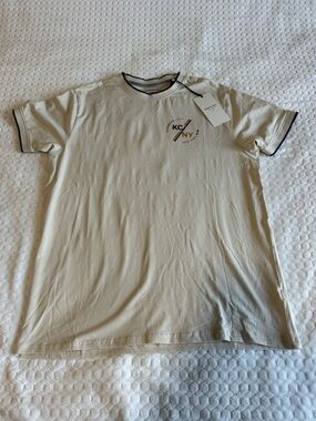 Kenneth Cole Cream Short-Sleeve Logo Tee with Black Trim